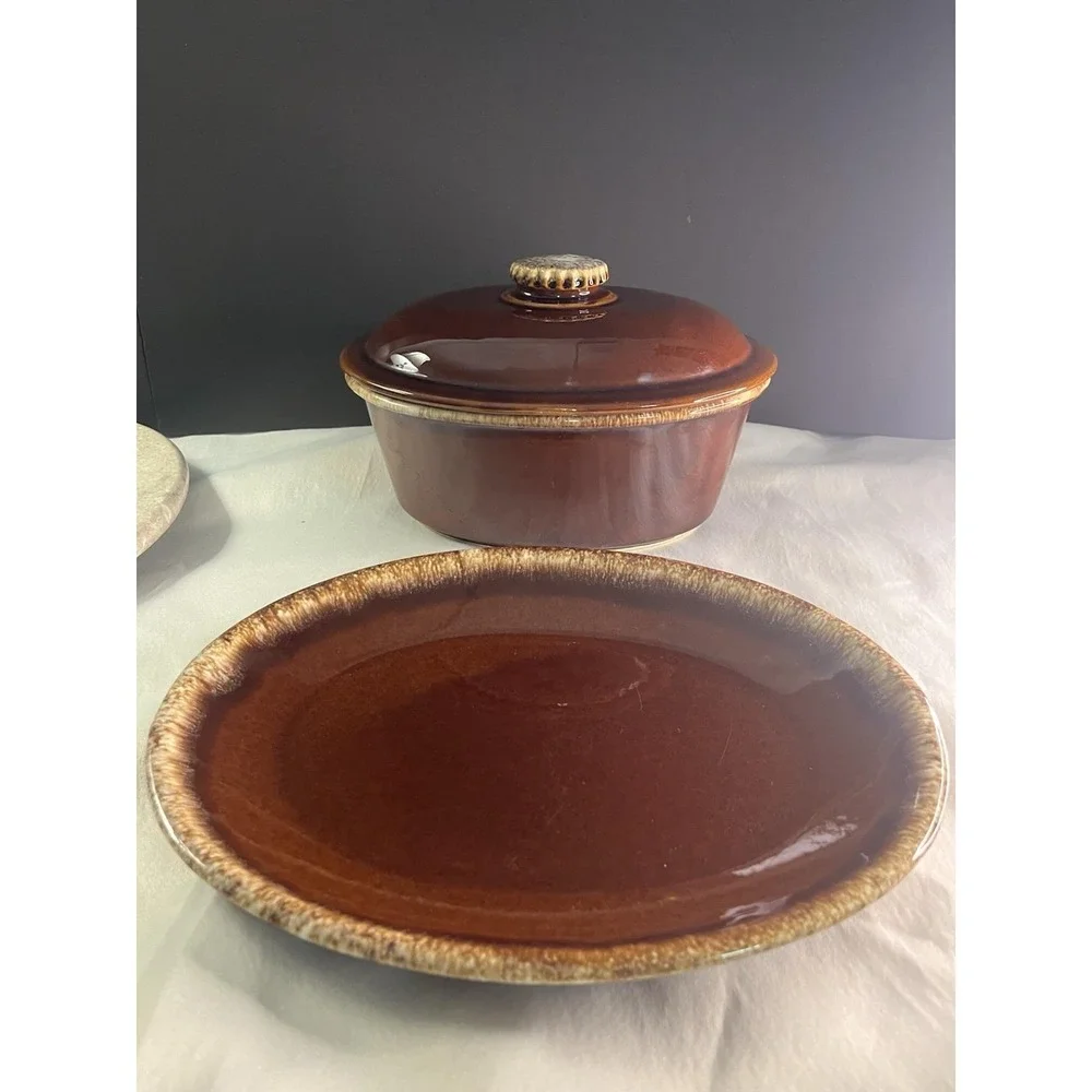 1960's Hull Pottery Oven Use Brown Drip Glaze Covered Casserole Dish W/12